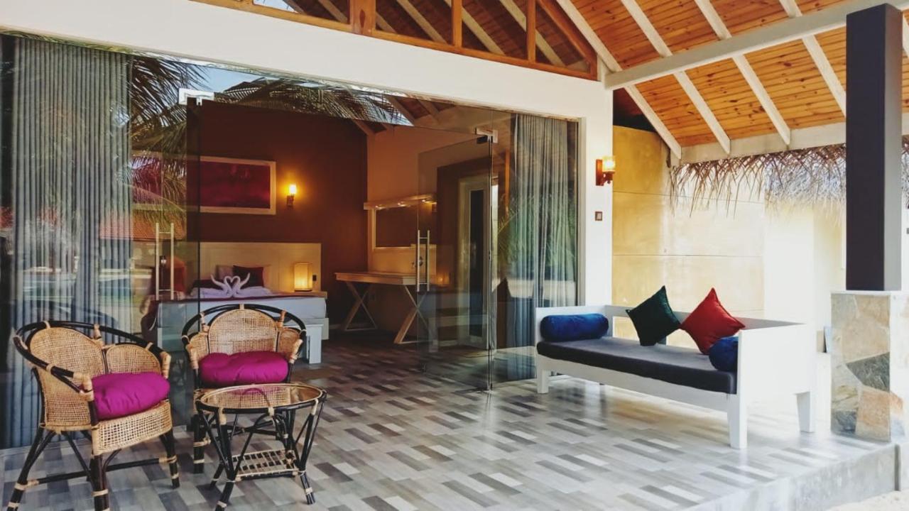 Blue Waves Kite Surfing Beach Resort كالبيتيا المظهر الخارجي الصورة
