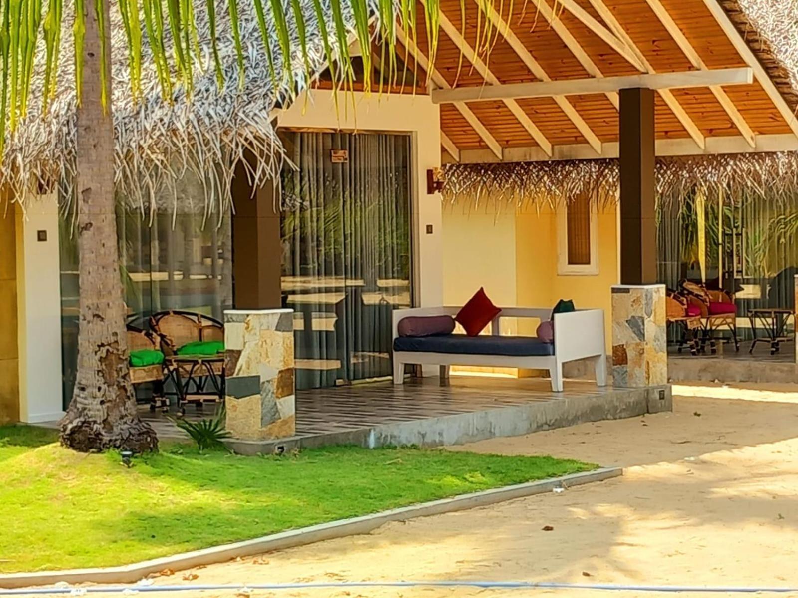 Blue Waves Kite Surfing Beach Resort كالبيتيا المظهر الخارجي الصورة